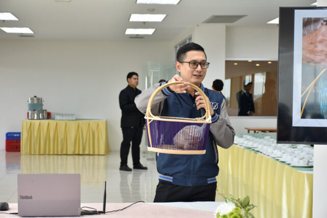 _NIK3041
