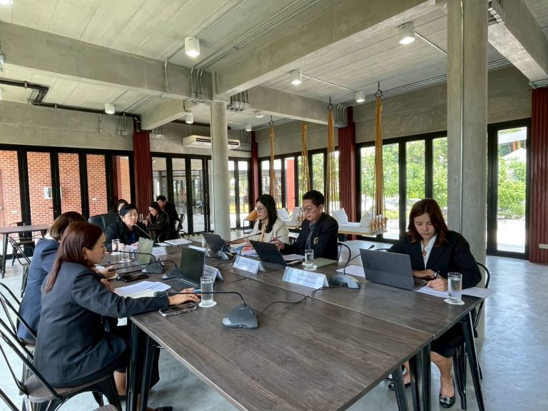ประชุมผู้อำนวยการกอง สำนักงานวิทยาเขตสุพรรณบุรี ครั้งที่ 5 (141)/2568
